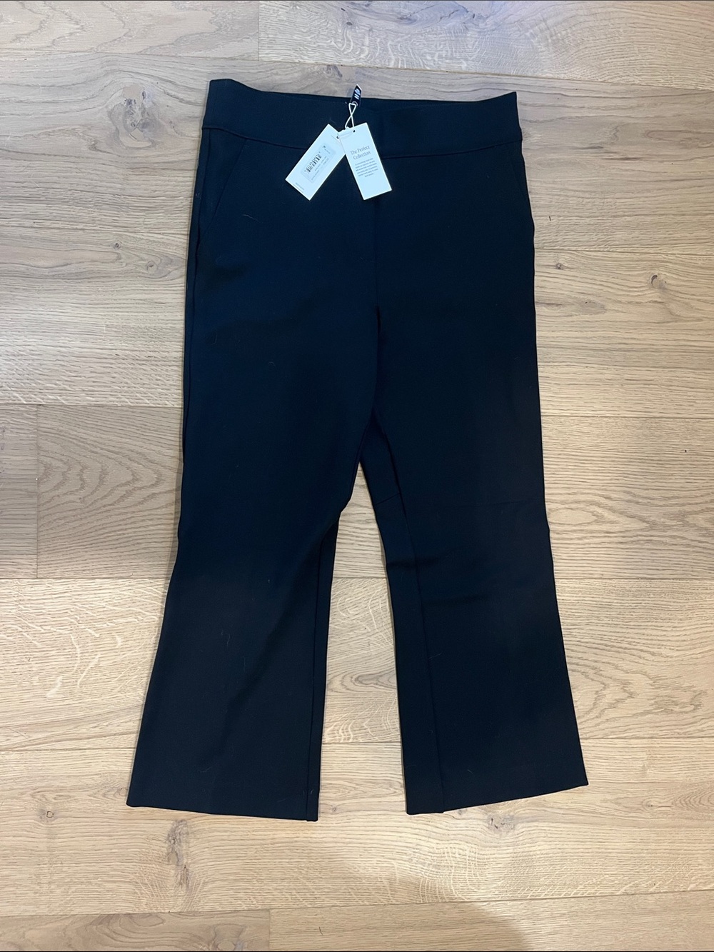 NWT - SPANX Black Women's Pull-On Kick Flare Pants